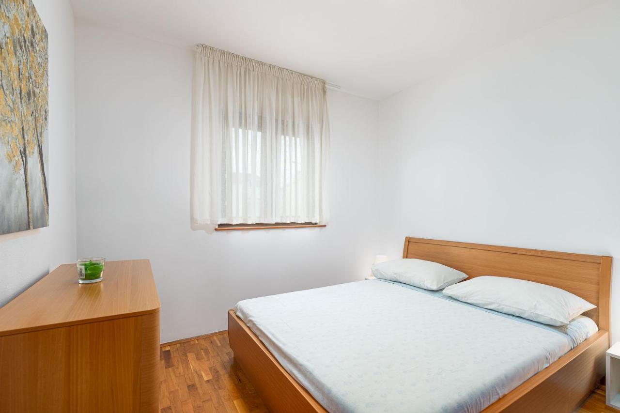 Sea View Apartment - Roberto بوريتش المظهر الخارجي الصورة